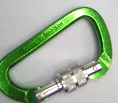 (yng)耳 
P(gun)I:2011-02-21