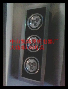 LEDͲǶʽ컨 
P(gun)I: