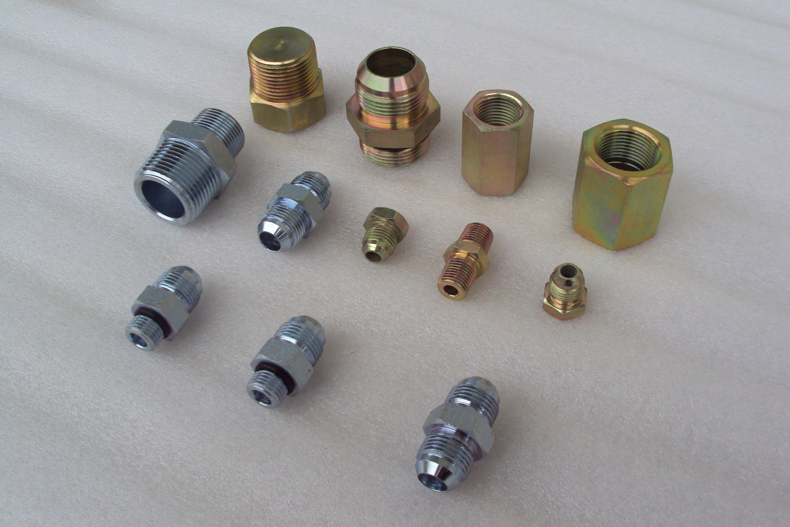 ɿƷ|(zh)͹ܽ^Һ^Ӣƽ^Խ^NҎ(gu) 
P(gun)I: