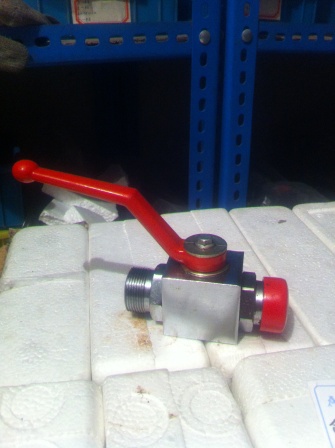 ߉yYJZQ-H10BCJZQ-F40H̓rN 
P(gun)I: