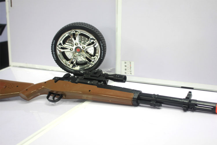 пڱ늄(dng)ߘ☌I 
P(gun)I: