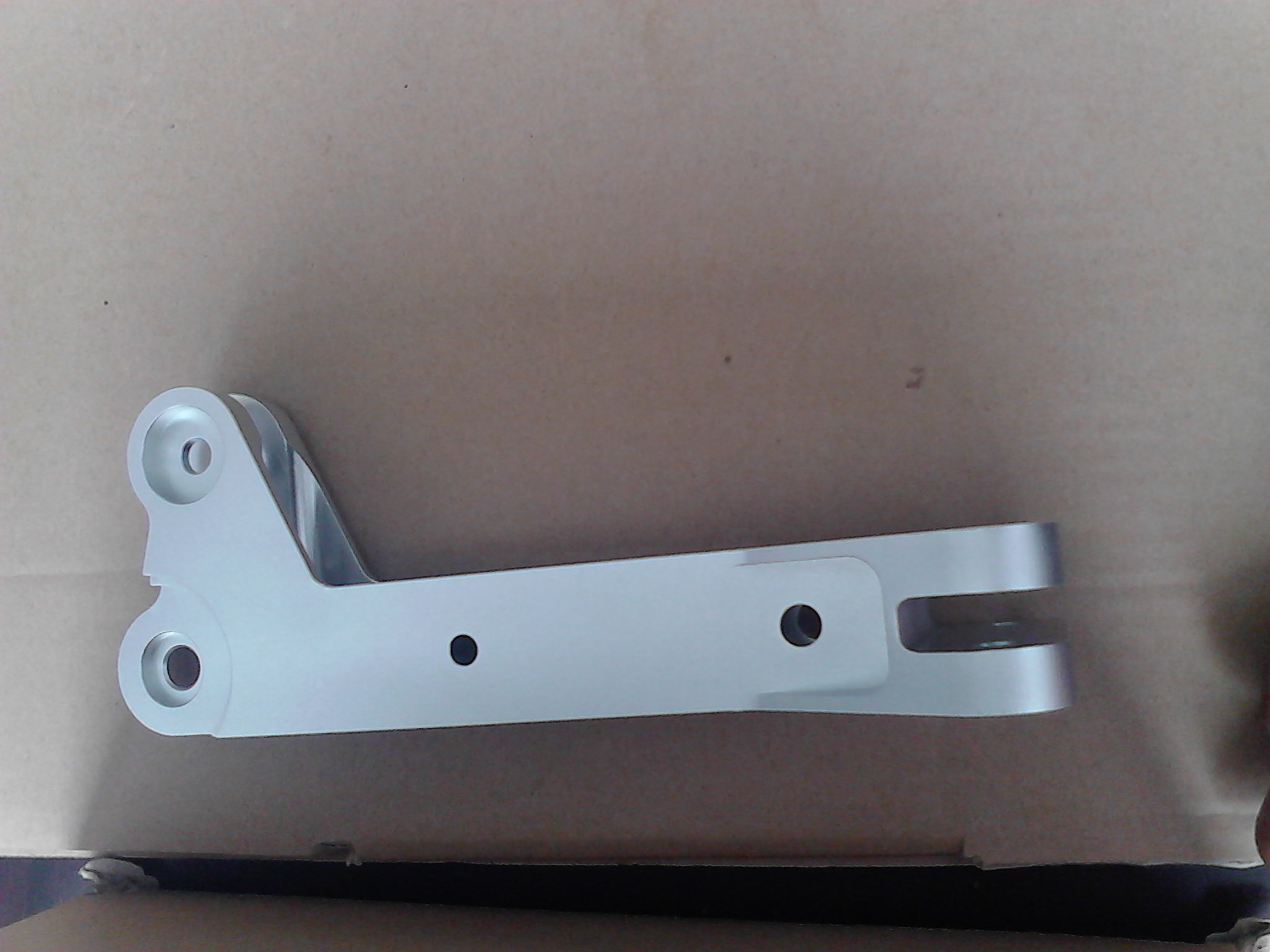 AṩõCNCܼӹ(w)ͬеߡCNCܼӹ˾ 
P(gun)I: